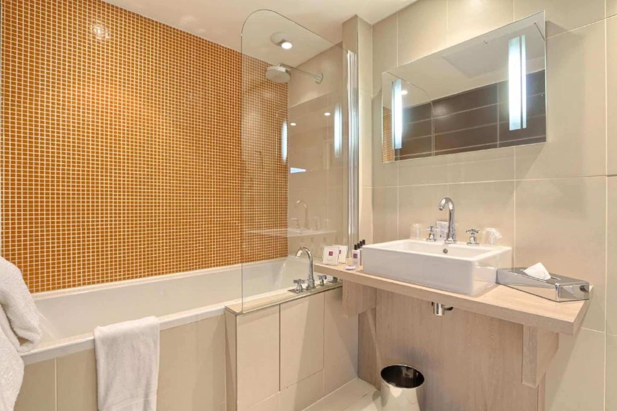 Relais De La Malmaison Paris Hôtel-spa
