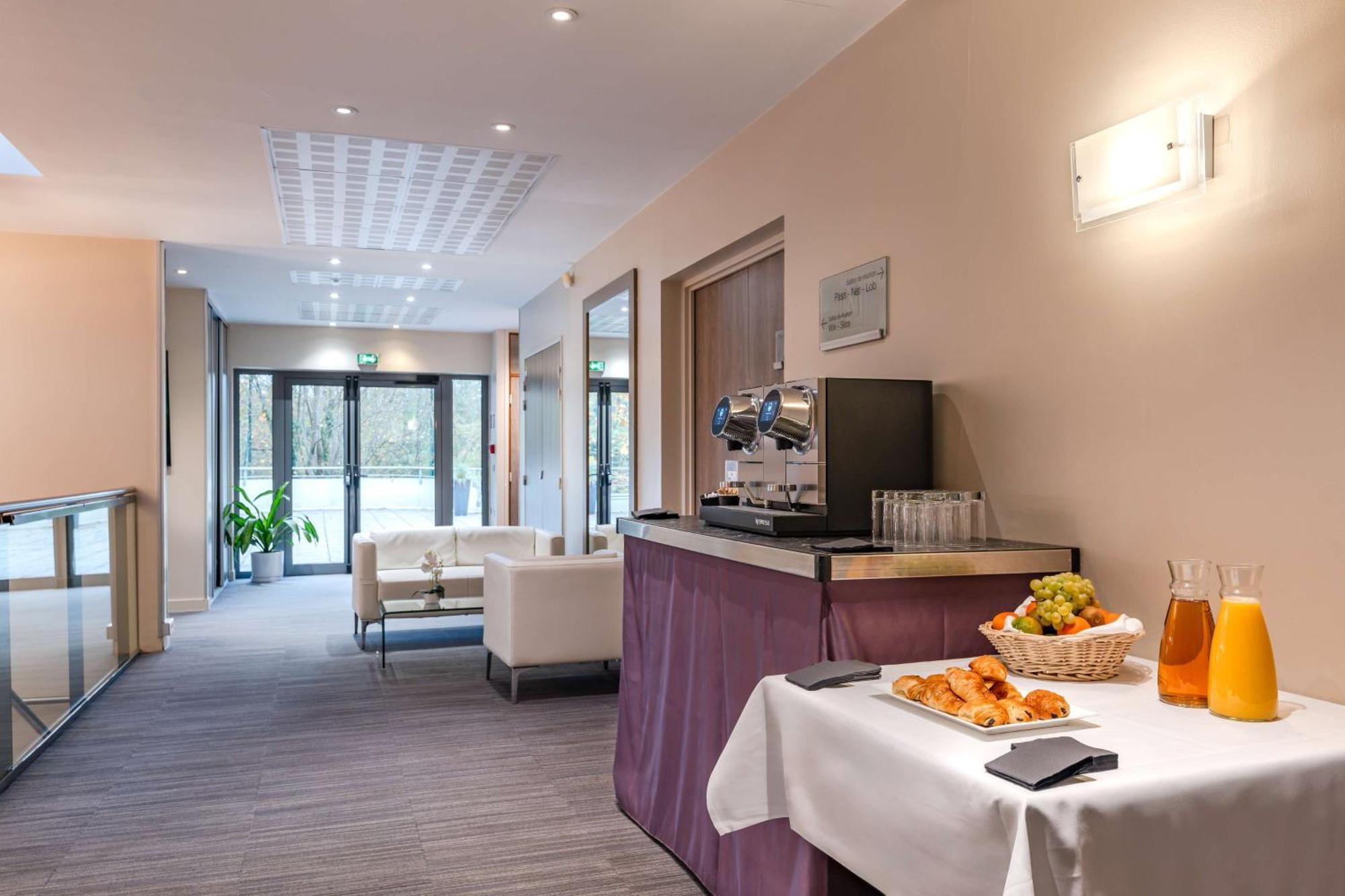 Relais De La Malmaison Paris Hôtel-spa Hotel 4*